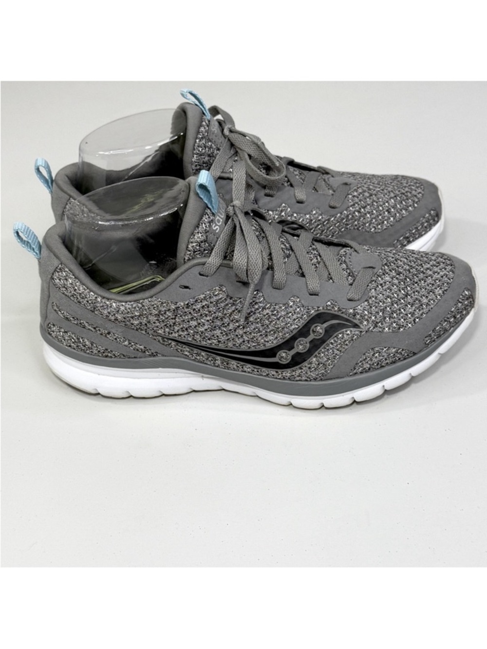 SAUCONY Women's Liteform Running Sneakers Gray-8.5